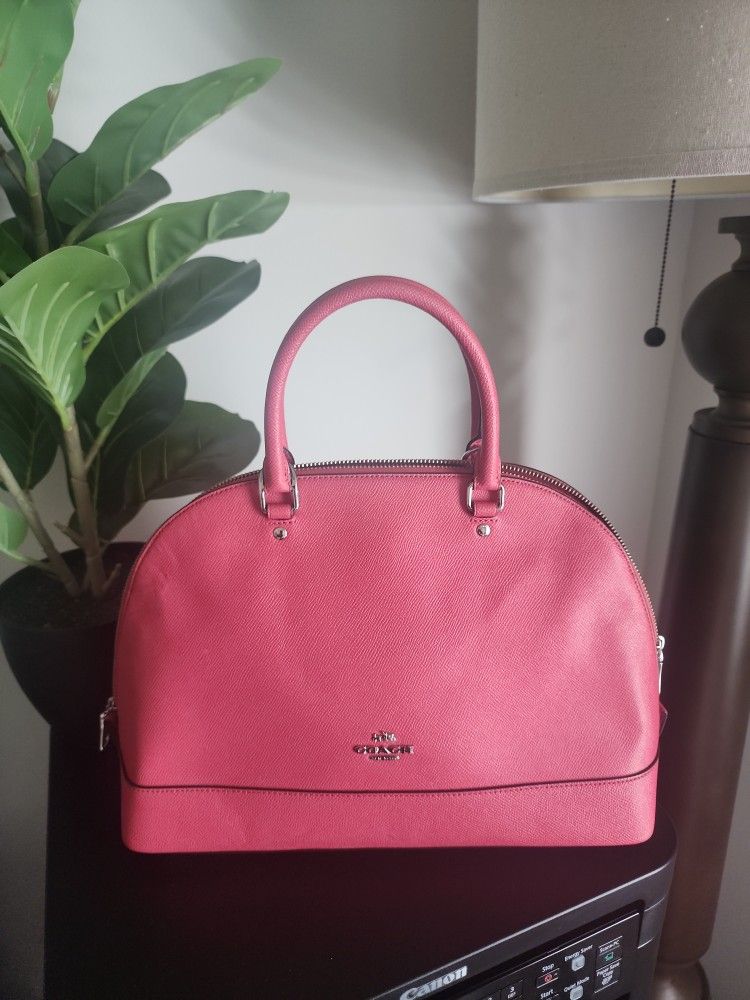Coach Sierra Satchel in Crossgrain Leather Silver / Strawberry