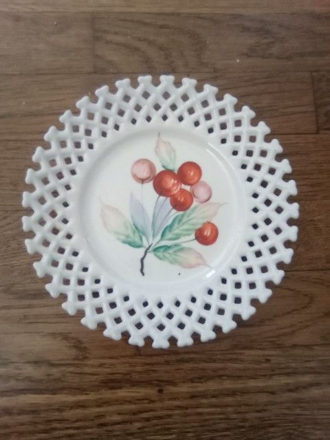 Lattice Plate With Cherries