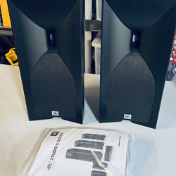 JBL Studio 530 Speakers