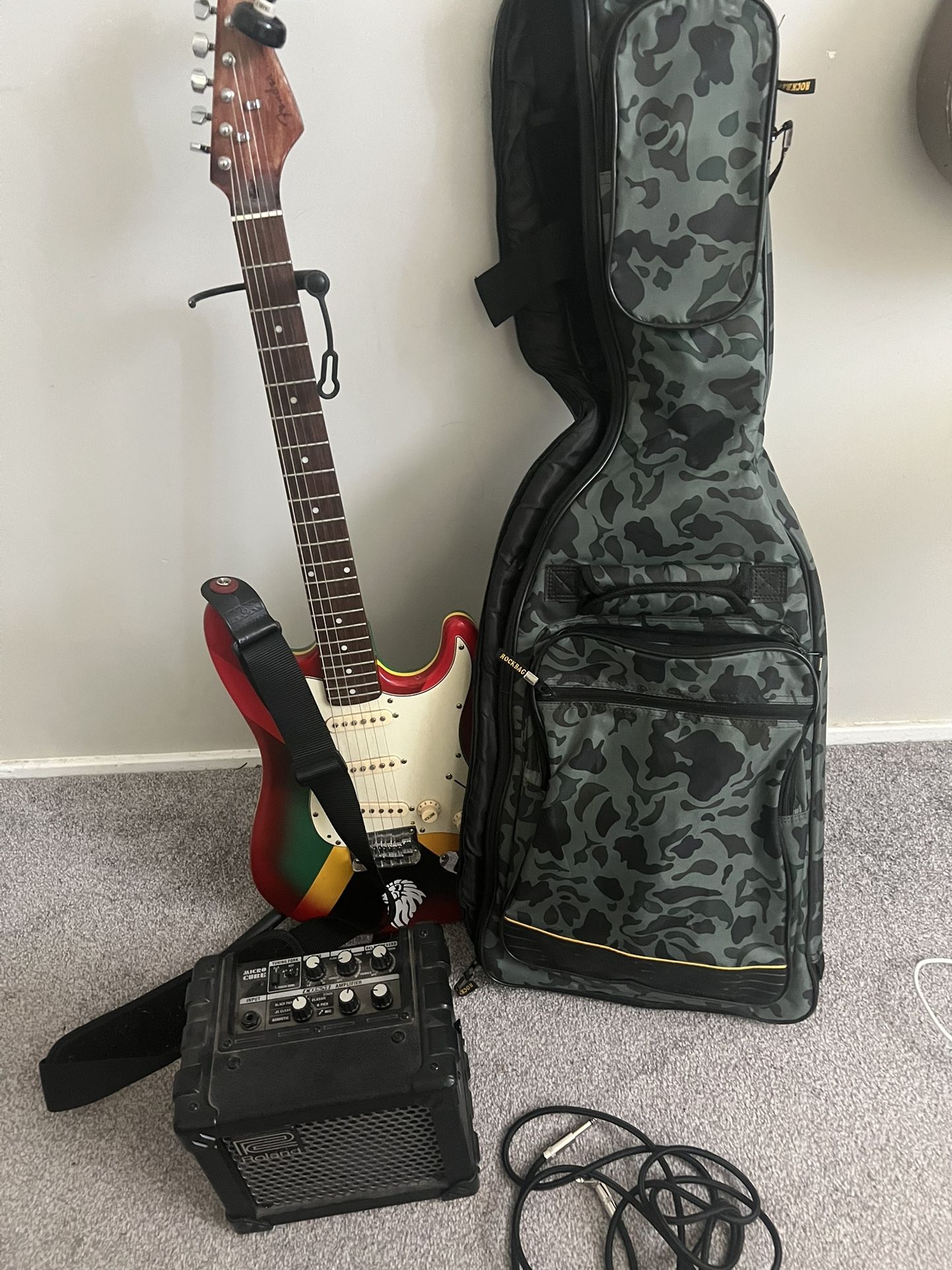 Roland Mini Cube Amp With Custom Guitar