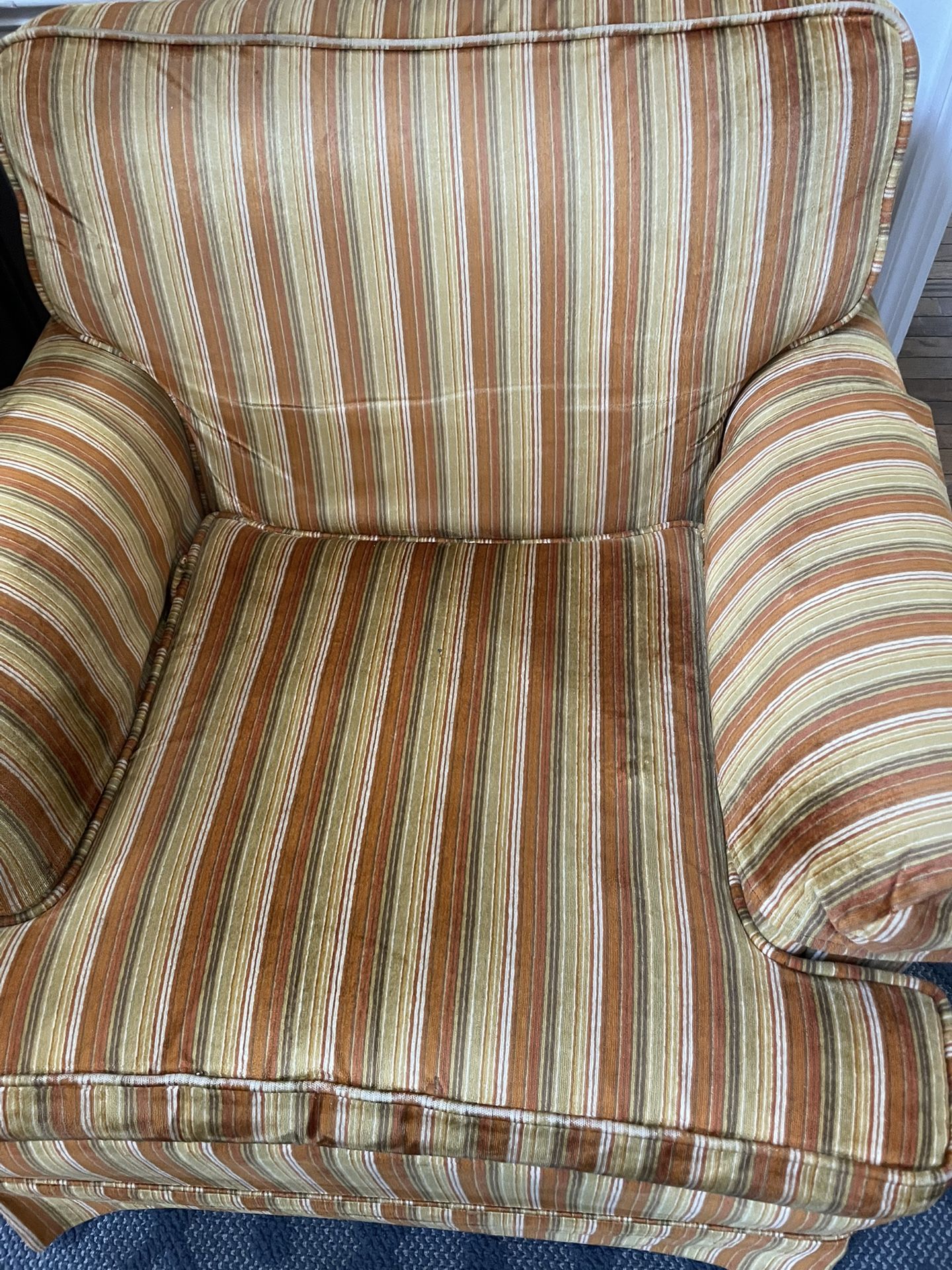 Free Sofa Chair