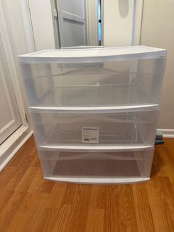 Plastic drawer
