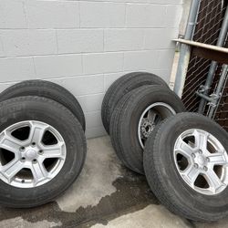 245 75 r17