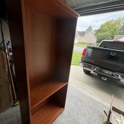 Bookshelf. (must Go)