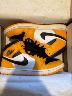 Air Jordan 1 Mid Taxi Yellow/ Black Size 8.5 Men’s
