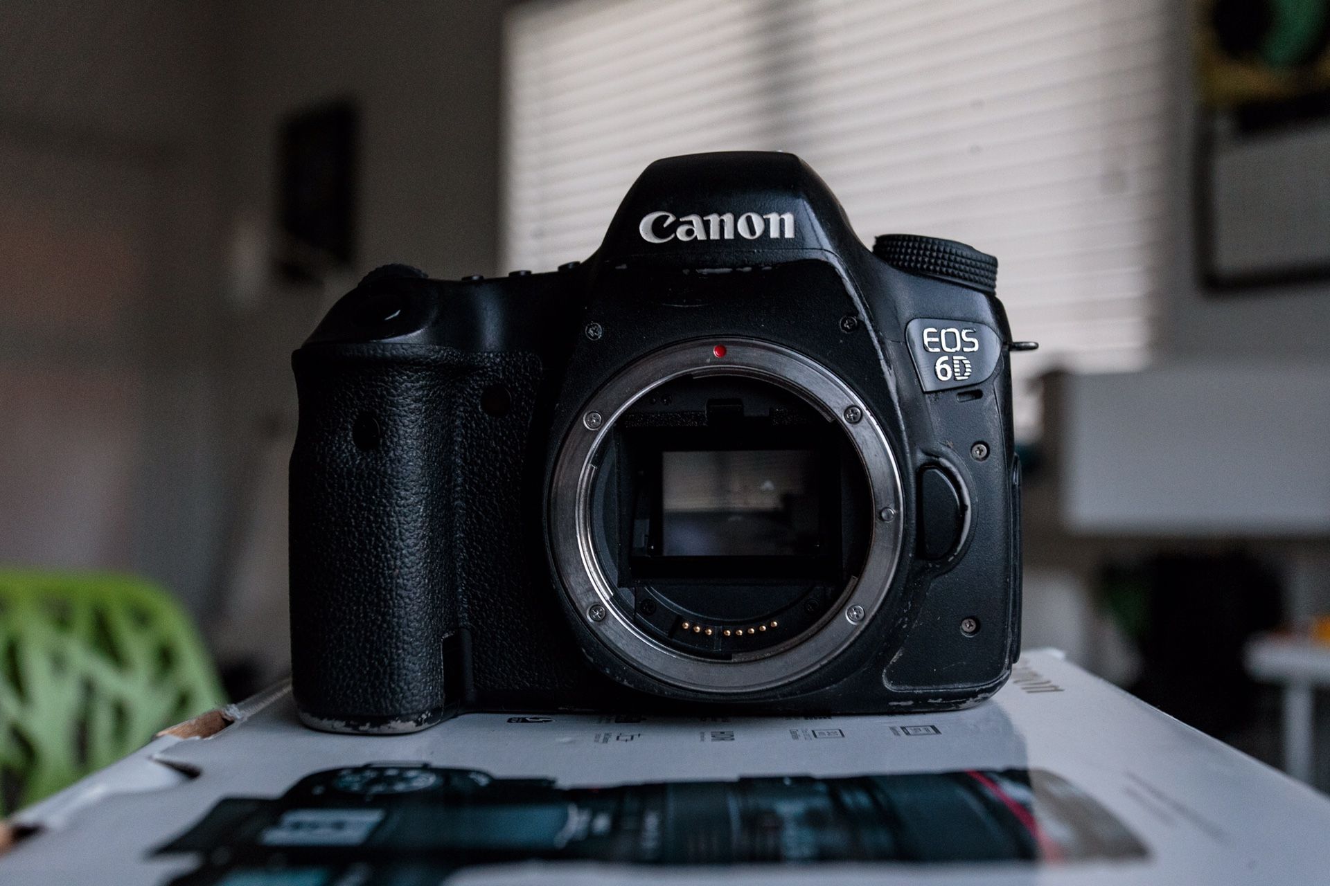 Canon EOS 6D WG Body (READ DESCRIPTION)