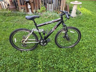 GMC Topkick mountain bike