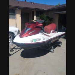2003 SEADOO GTXDI ONLY 45 HOURS WITH NEW UPHOLSTERY AND NEW RECTIFIER DIRECT INJECTION 951 LEGAL ON ALL LAKES