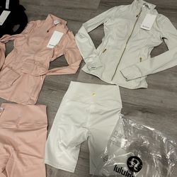 Lululemon sets