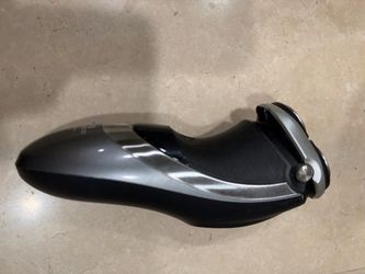 Philips Norelco Aquatec At880 Electric Razer