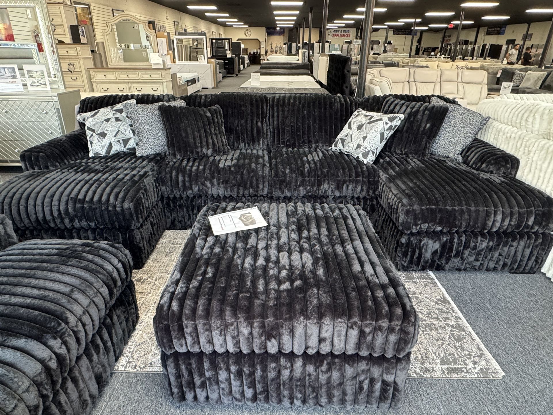 Midnight Double Chaise Sectional. 🚚WE DELIVER🚚