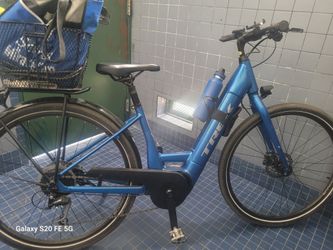Trek verve 3  epowered by Bosch active line plus pedal assisted electric motor bike