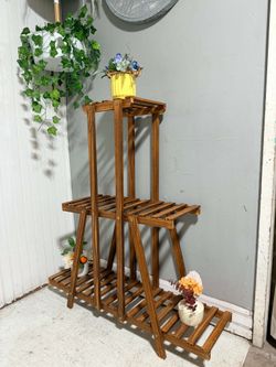 Plant stand, planter, plantero