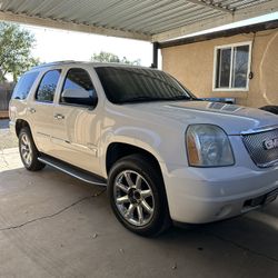 2012 GMC Yukon