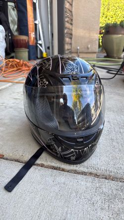 Woman’s Motorcycle Helmet - Small