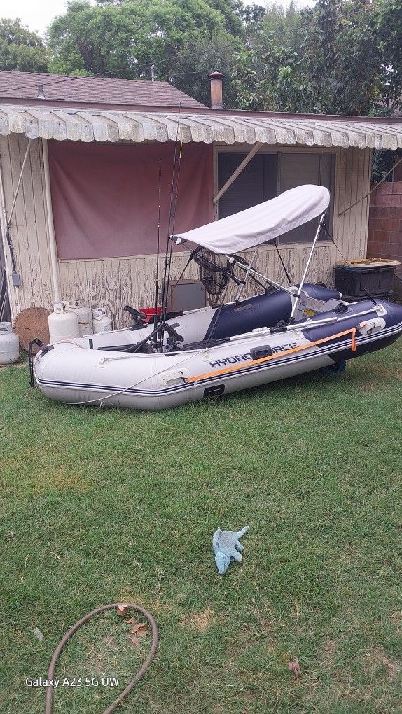 10' 5"  "SIB" RAFE FOR 4 WITH 9.8HP MERC