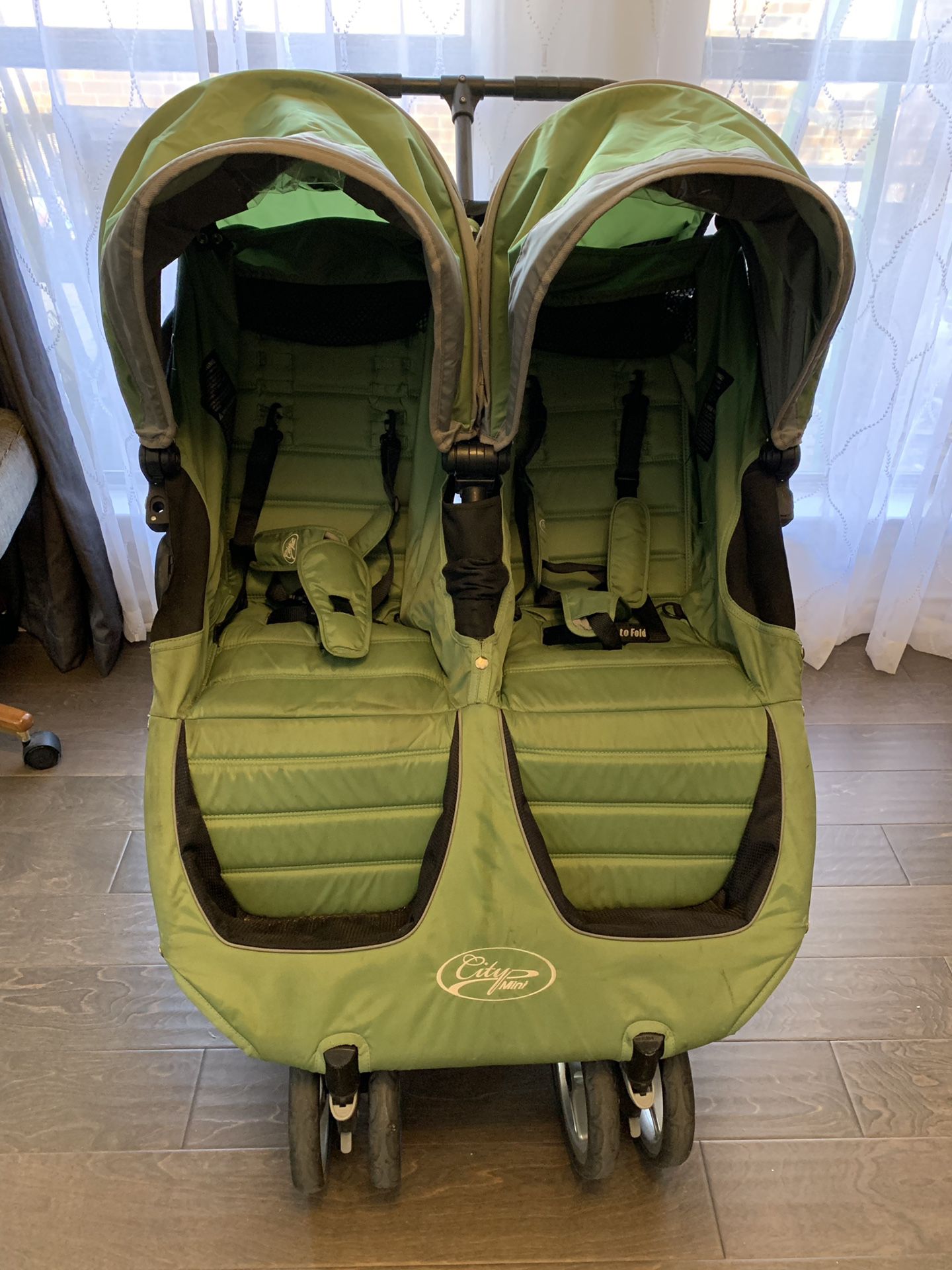 Baby Jogger city mini double w/infant adapter