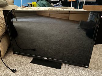 Sanyo Flat Screen TV with Stand