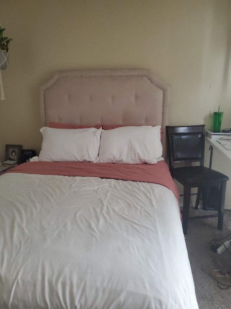 Queen Size Platform and Headboard