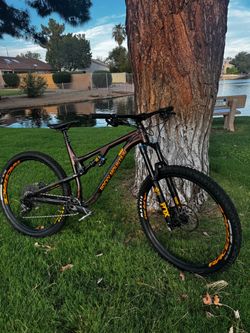 Rocky Mountain Full-Suspension MTB — XL