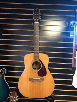 Yamaha FG260 12 string guitar with case