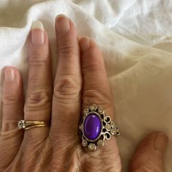 Paparazzi Stretchy Ring-new-one Size-reduced!