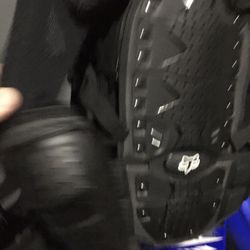 Brand new titan sports Dirtbikefox jacket chess an elbow protector