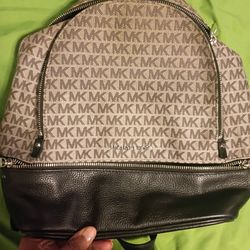 Micheal Kors 