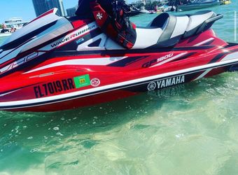 2018 Yamaha gp1800
