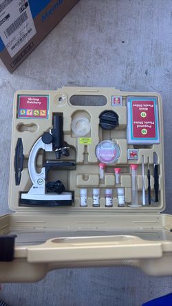 IQ Crew Kids Microscope Kit with Case