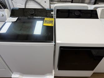 LG Washer And Dryer Electric Set 