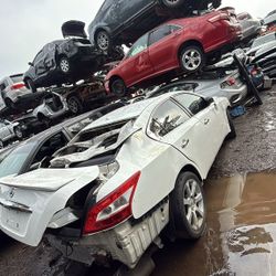 Nissan máxima 2010
Only Parts 