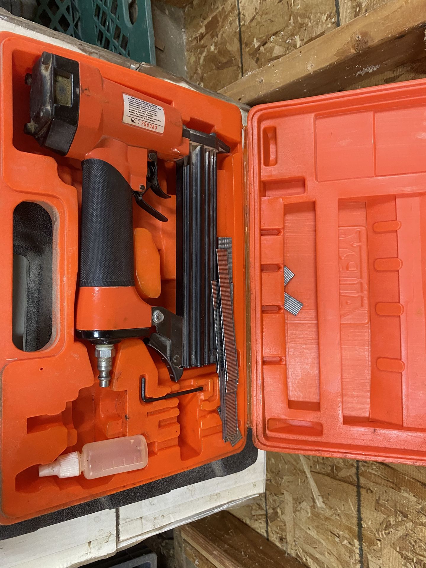 Airy Nail Gun