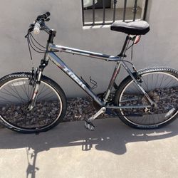Trek 3 Series Bicycle - Needs TLC