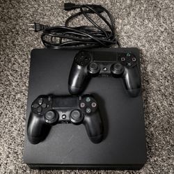 PS4  SLIM  