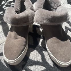 Ugg Boots Women Size 9.5