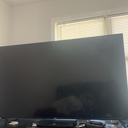 75” onn Roku tv