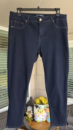 Blue Skinny Jeans with Sleek Fit