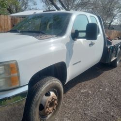 2011 Chevy 3500hd 6.6 Diesel AC Works Tags Up To Date 