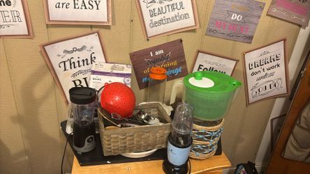 Kitchen Gadgets, Dishes, Light Bulbs All Kinds Of Things Moving Must Sell 