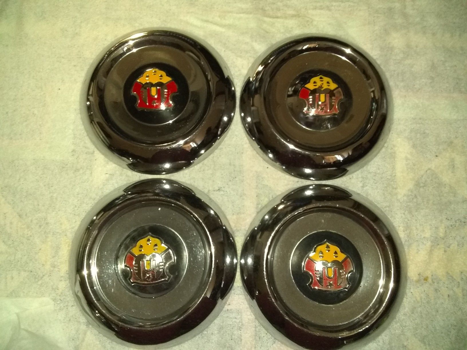 (4) OEM 1940 1950s 7 3/4" Buick Roadmaster Dog Dish Hub Cap Wheel Cover Rare