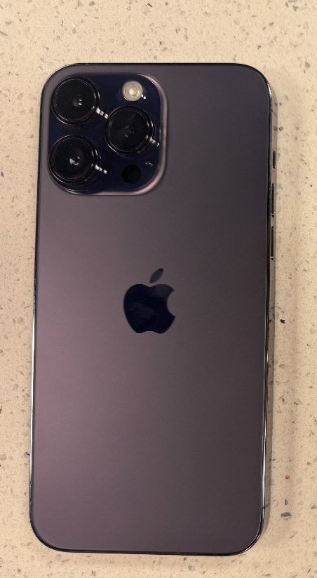 iPhone 14 Pro Max