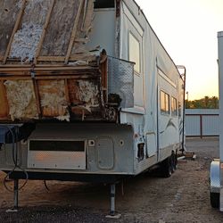 2006 Vortex Thor 36 Toy Hauler Light Project Or HD Chassis Triple Axle $3500.00 Cash Now 