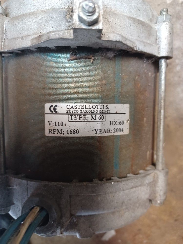 110volt motor with starter capacitors.