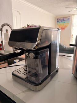 Gourmia Espresso 15-Bar, 4-Cup Stainless Steel Automatic Espresso Machine