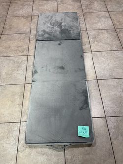Tri-Fold Memory Foam Mattress - 75x25x4