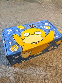 Pokemon Center Surprise Box