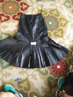 Leather skirt black