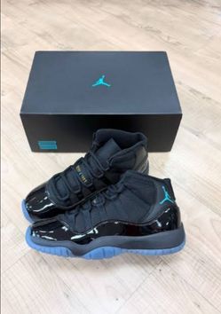 Air Jordan 11 Retro Gamma Blue Sneakers