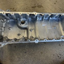 Genuine BMW 325d 330d 335d Oil Pan 111.378.013.63